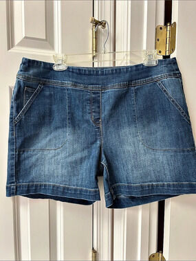 Westbound The Park Avenue Fit Denim Shorts Blue size 14